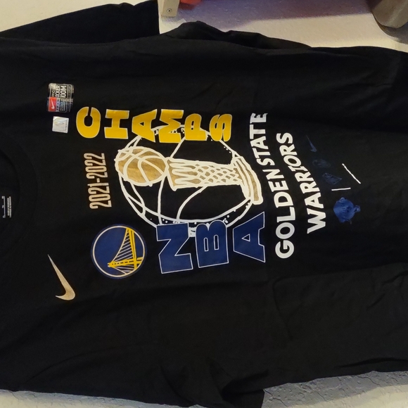 The Nike Tee | '21-'22 NBA Champs Tee Size XL NWT - Picture 2 of 6